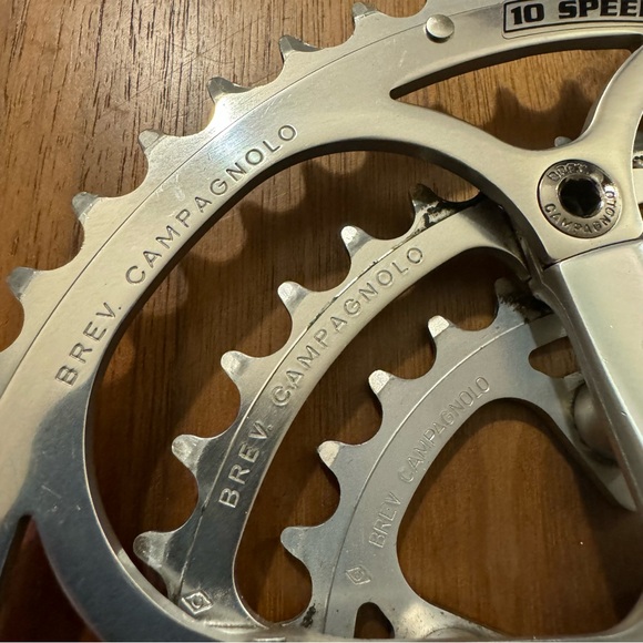 Campagnolo Centaur 10 Speed Triple Crankset - Picture 2 of 9